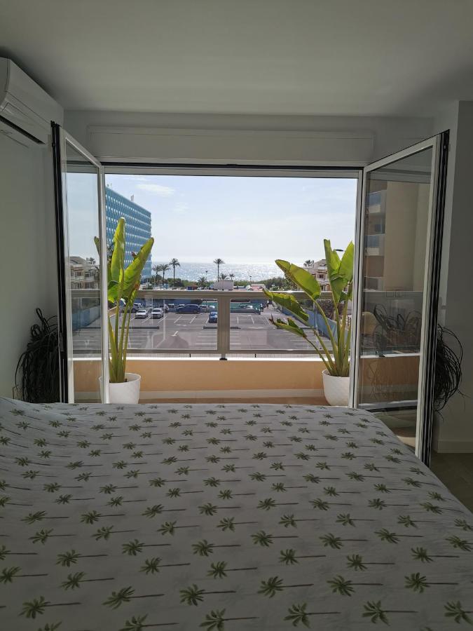 Spacious Villa With Private Pool And Beach Views El Moncayo Bagian luar foto