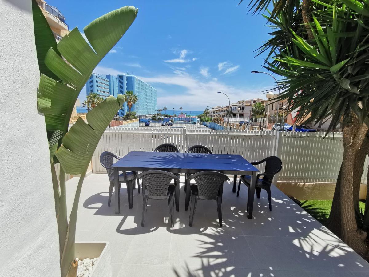 Spacious Villa With Private Pool And Beach Views El Moncayo Bagian luar foto